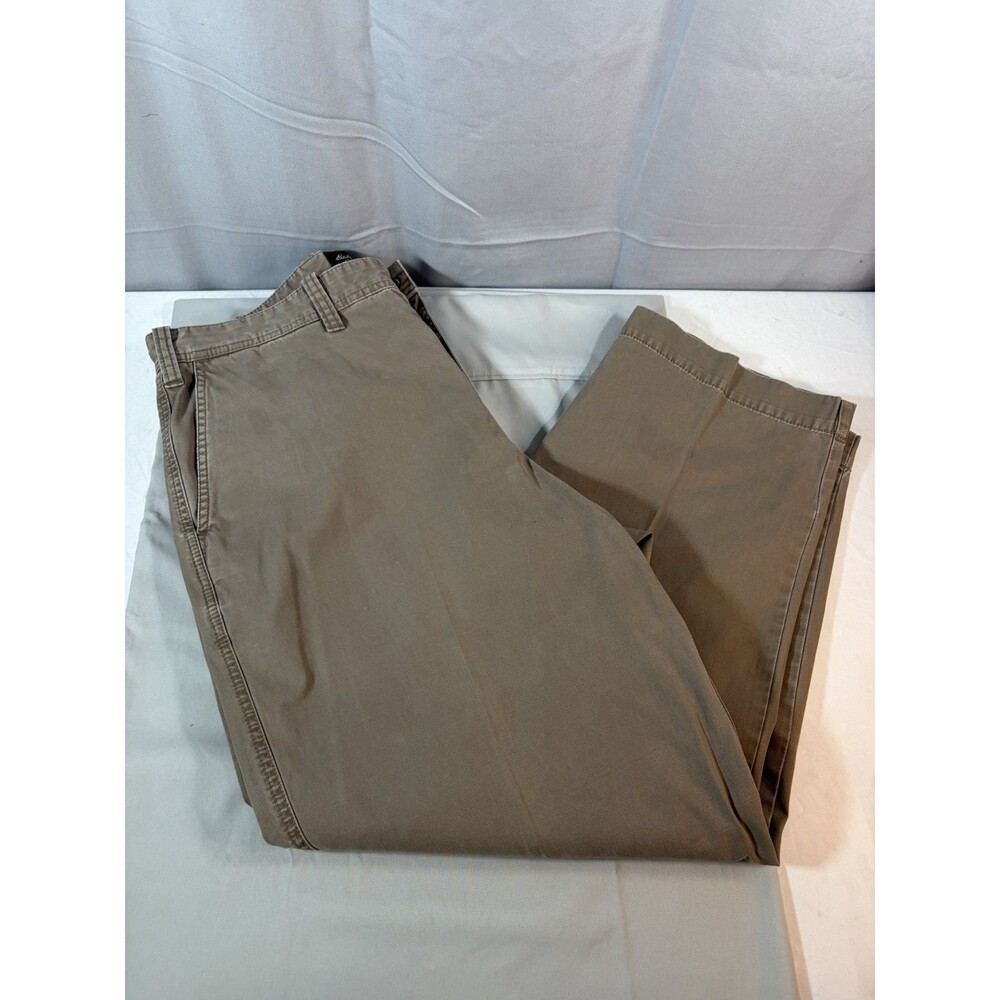 Eddie Bauer Khaki Pants Men's 38x30 Dark Tan Chino Casual Outdoor relaxed Leg